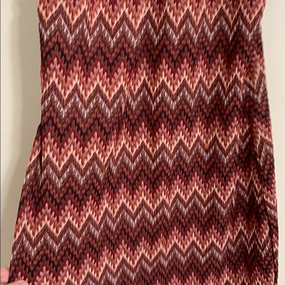 Dress - Picture 4 of 4